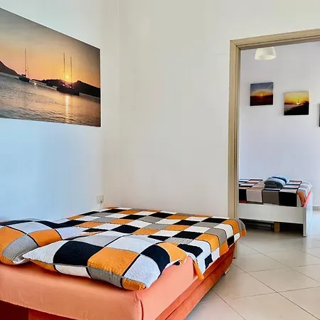Orange Corner
